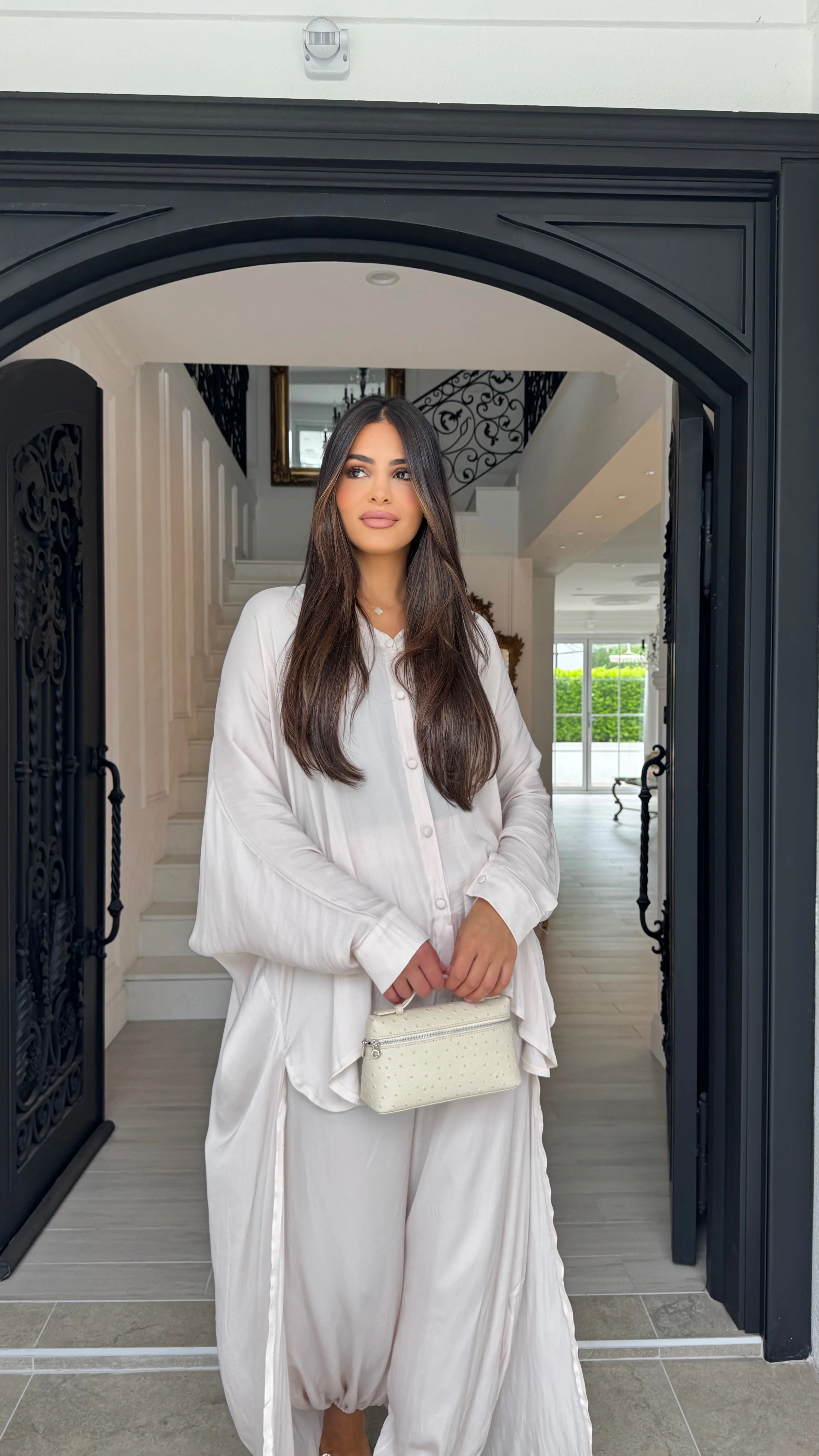 Alira Signature Set - Image 28