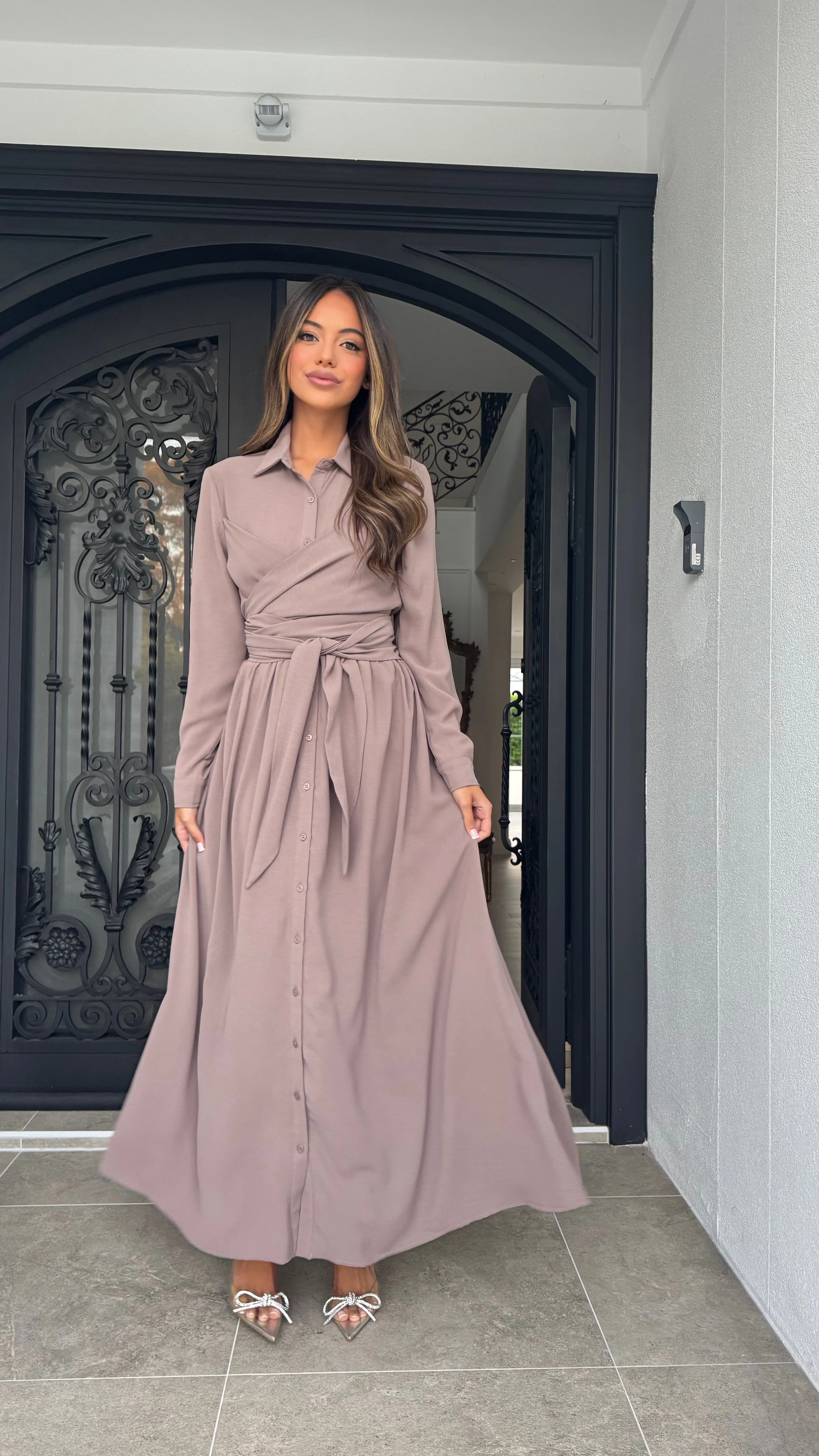 Alira Grace Dress - Image 8