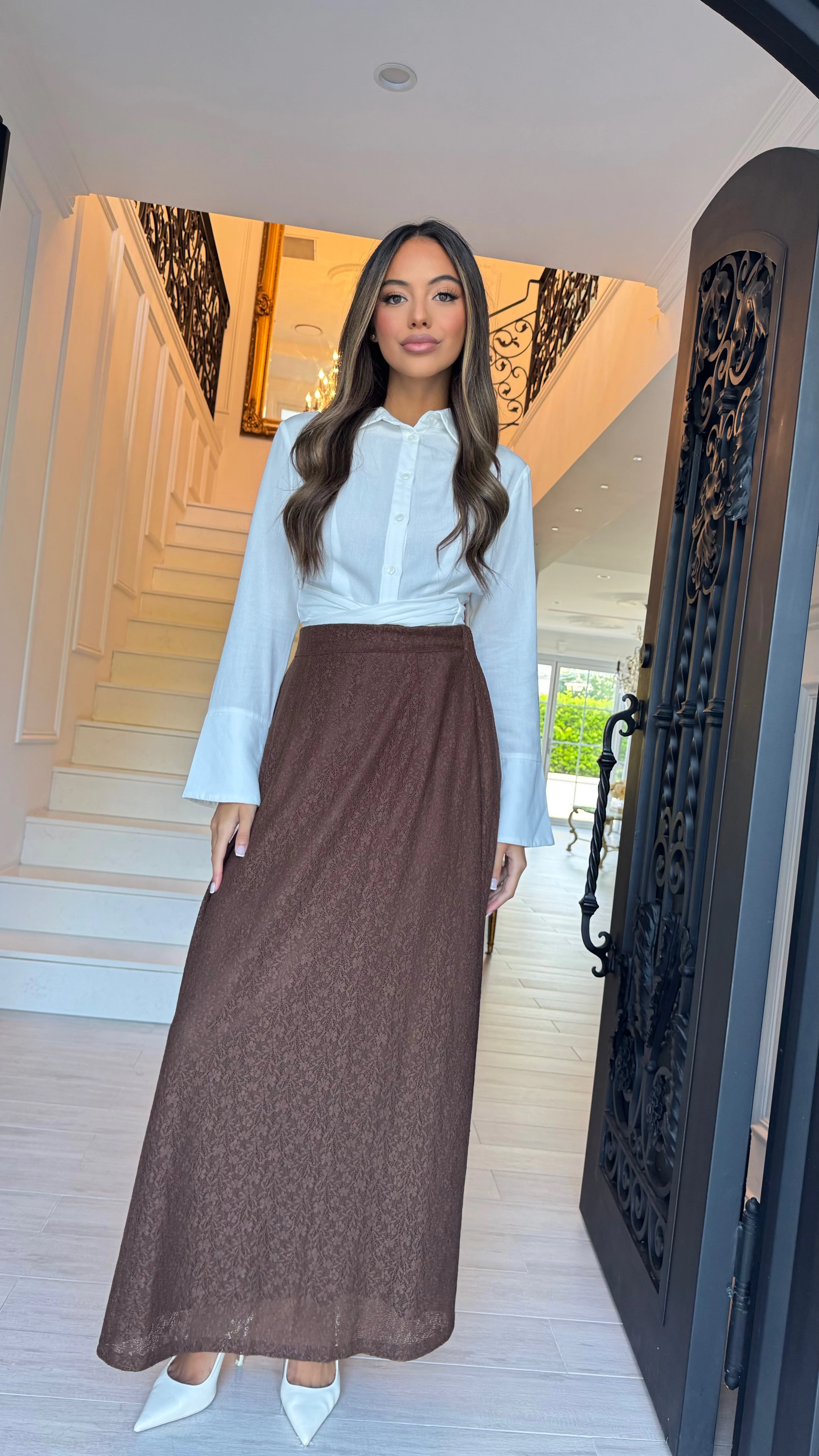 Alira Lace Skirt - Image 5