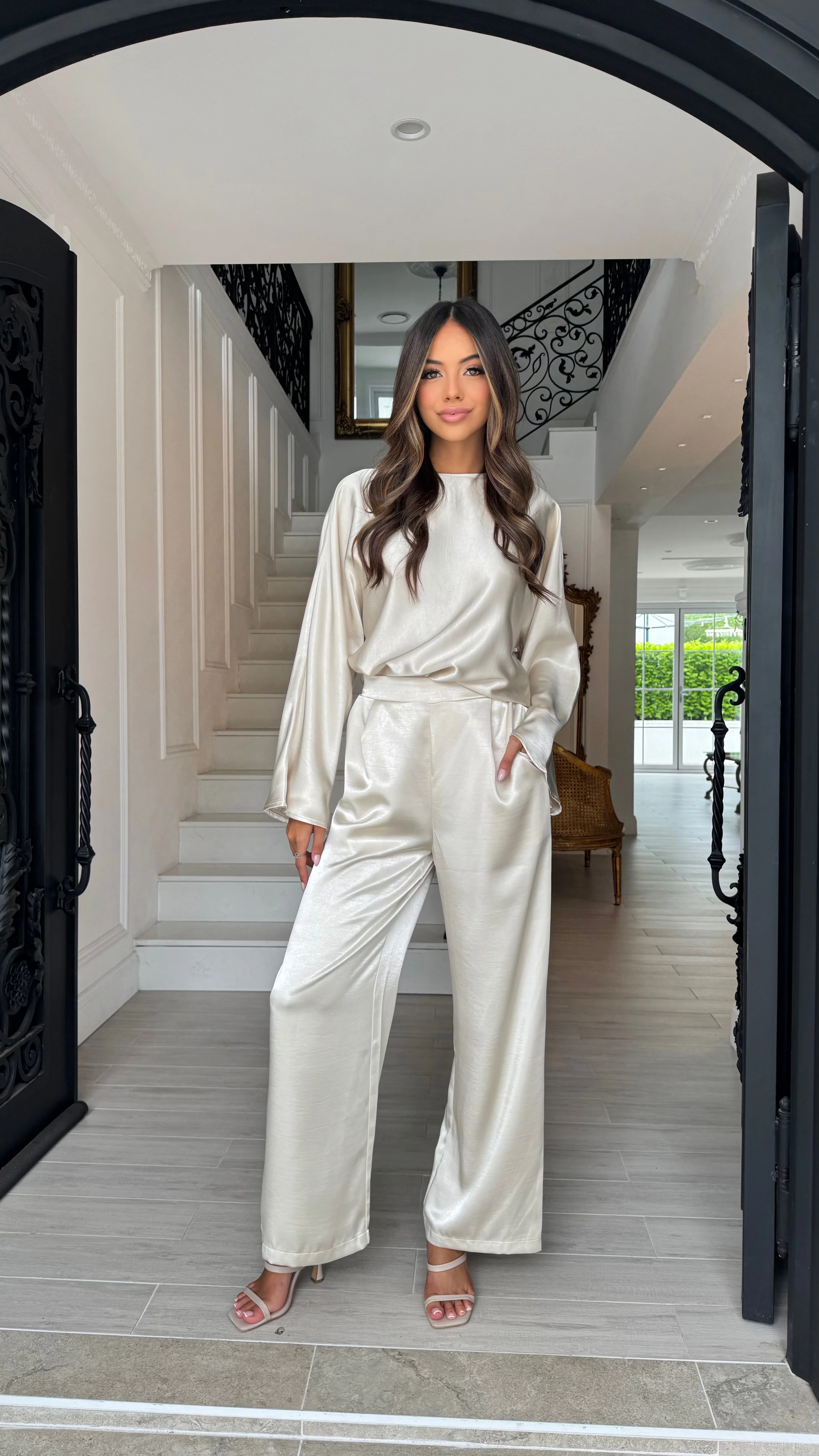 Alira Satin Set - Image 18