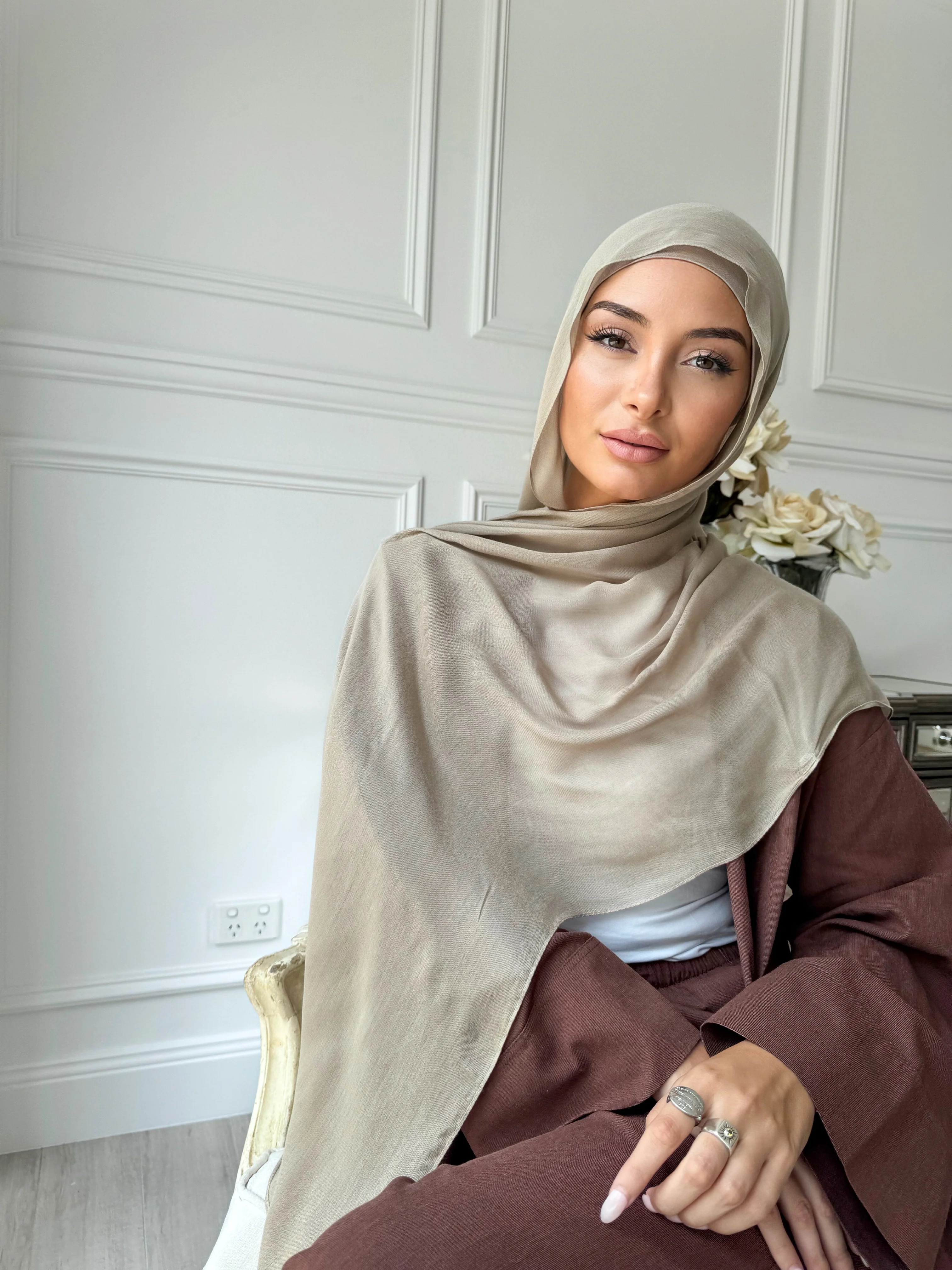 Beige single stitch set - Image 3