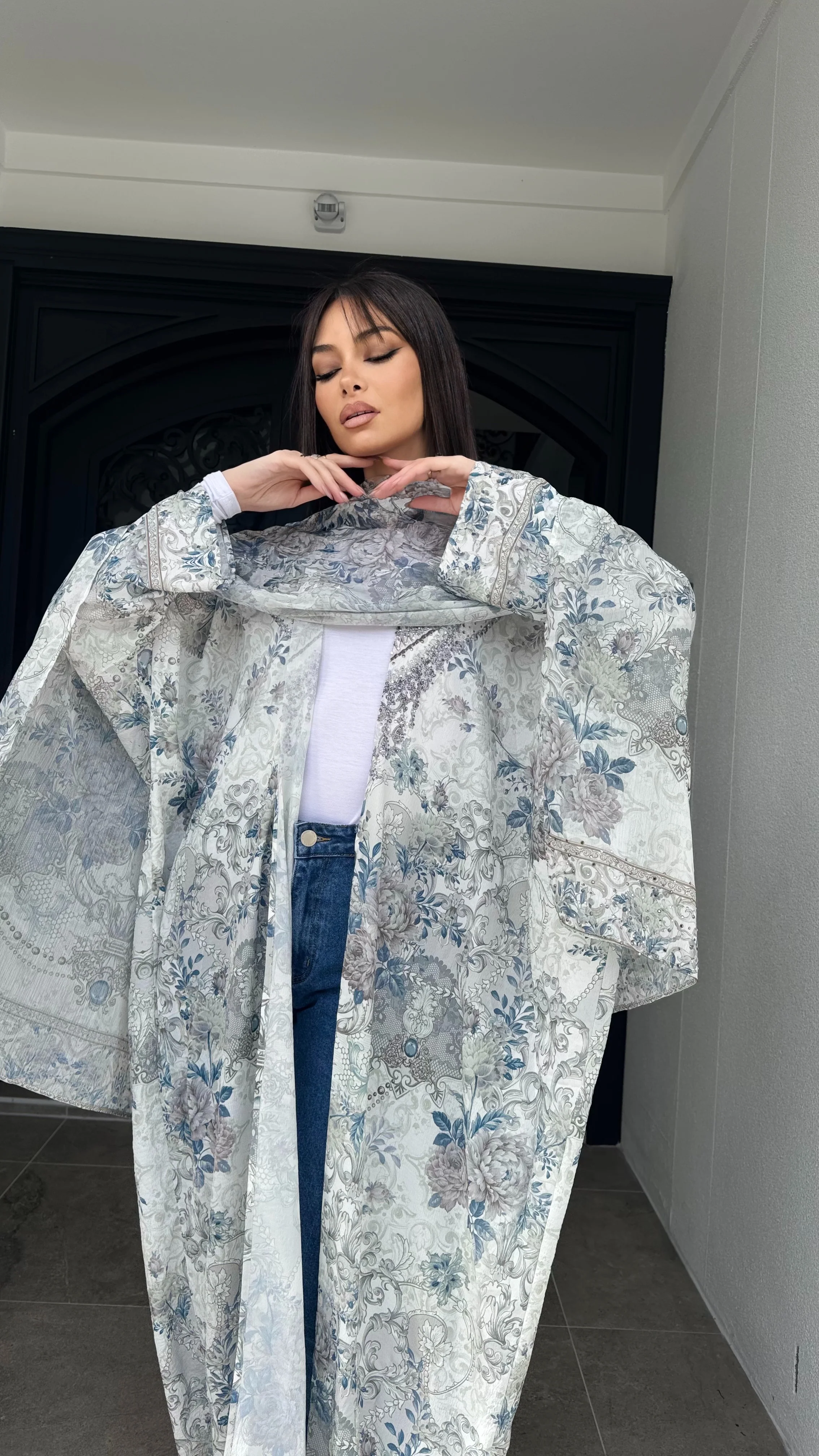 Blue rose Cape - Image 7