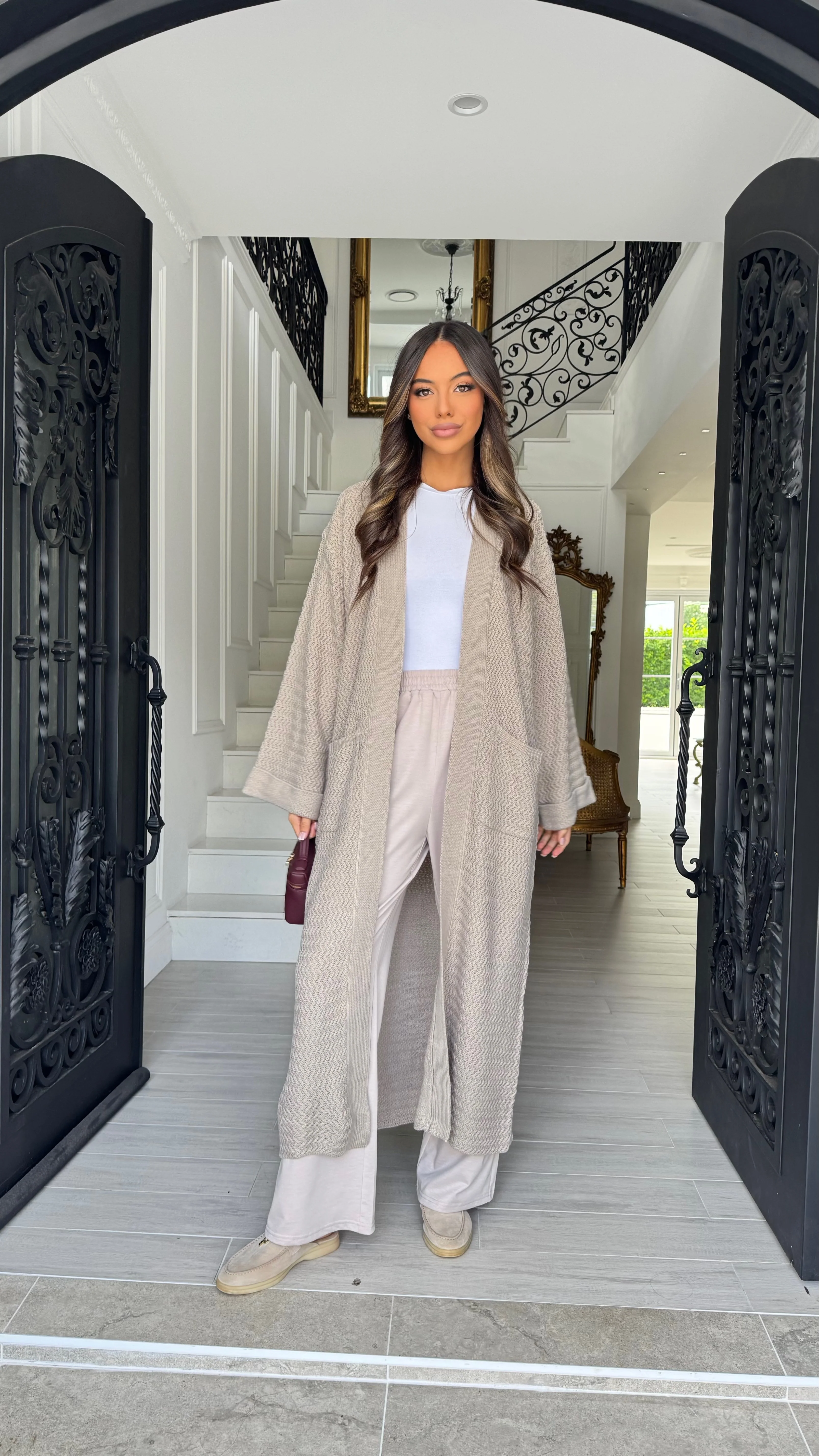 Oversized knit cardigan - Image 2