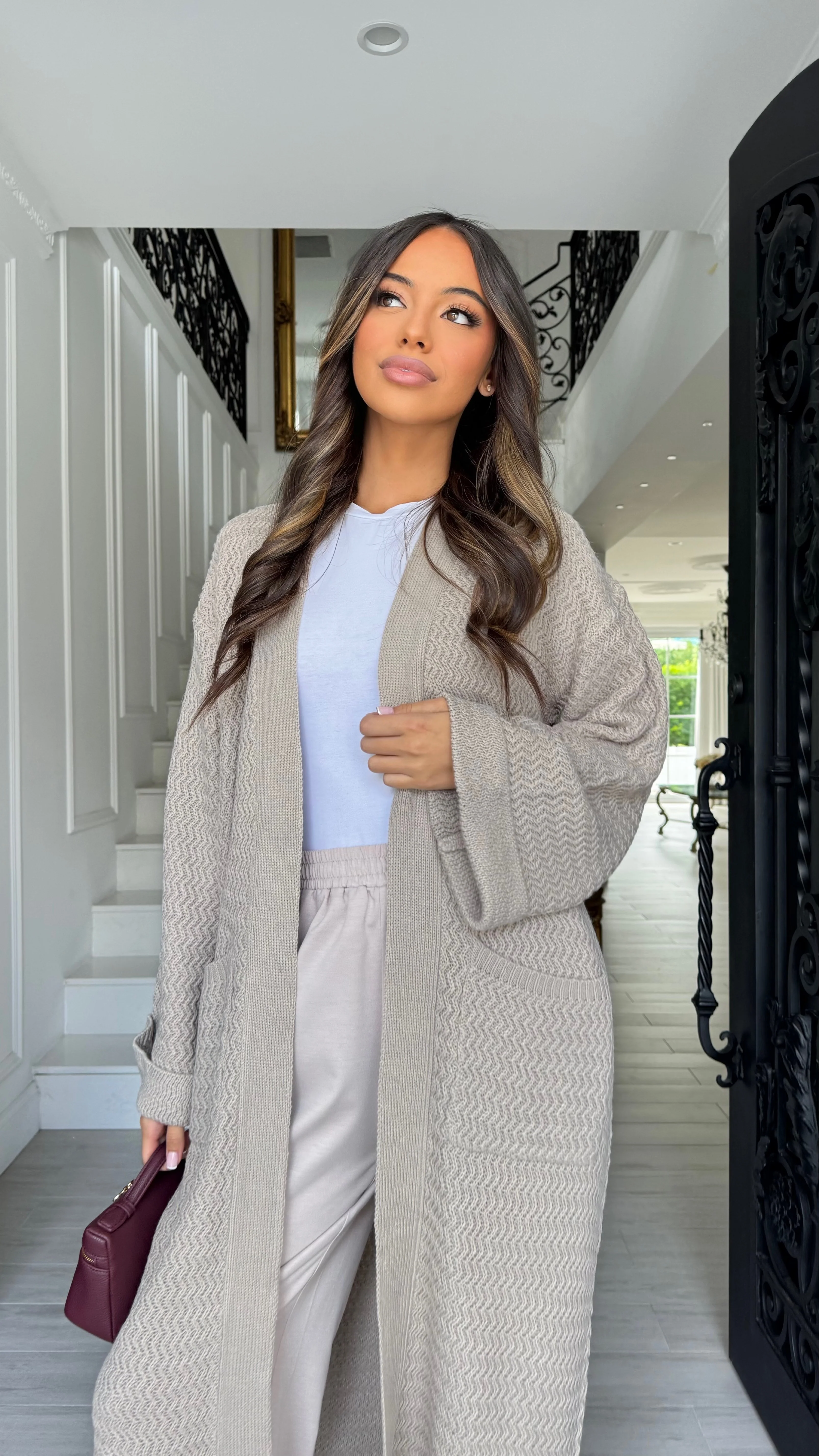 Oversized knit cardigan - Image 9
