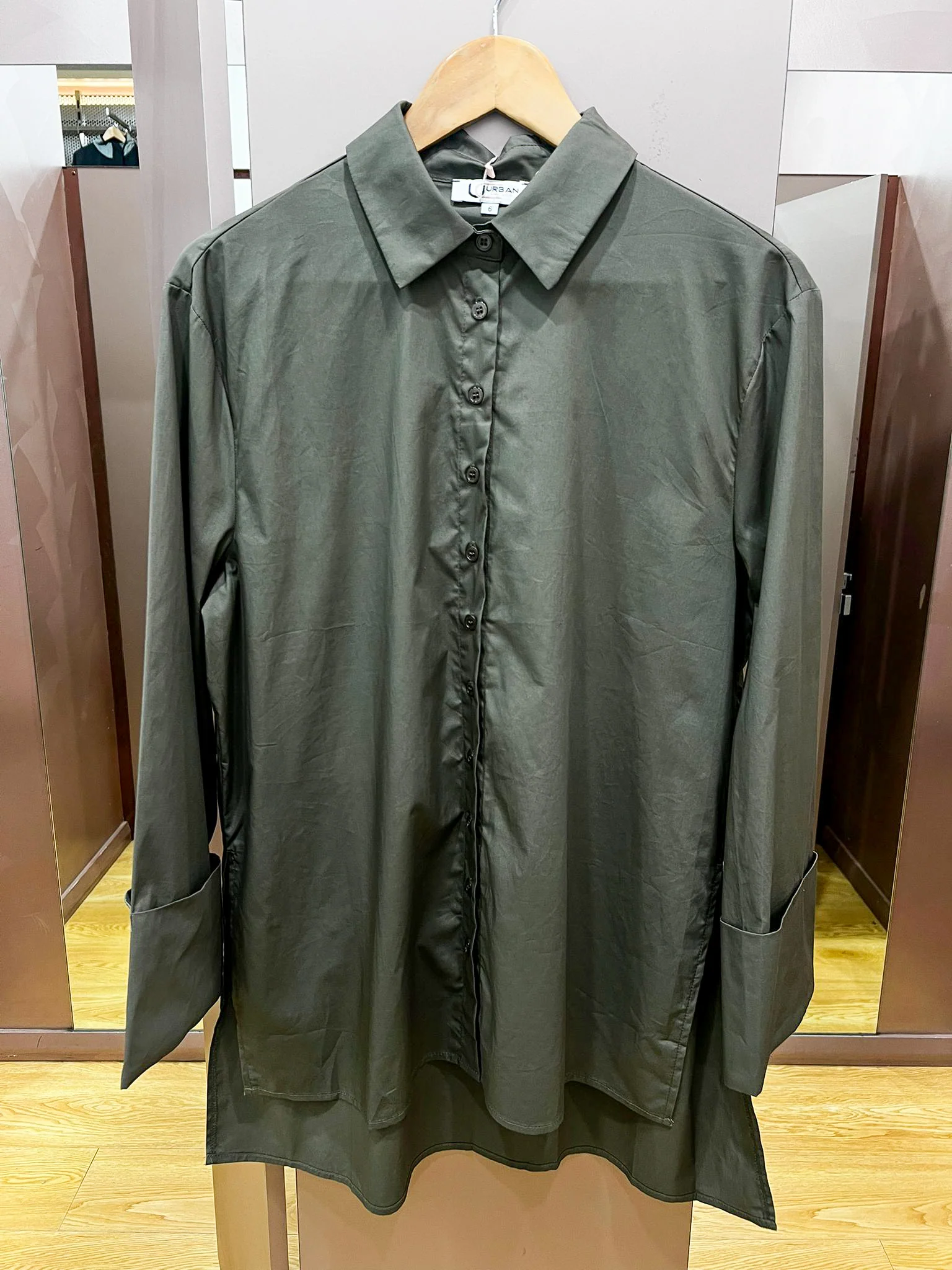 Everyday Oversized Shirt - Image 6