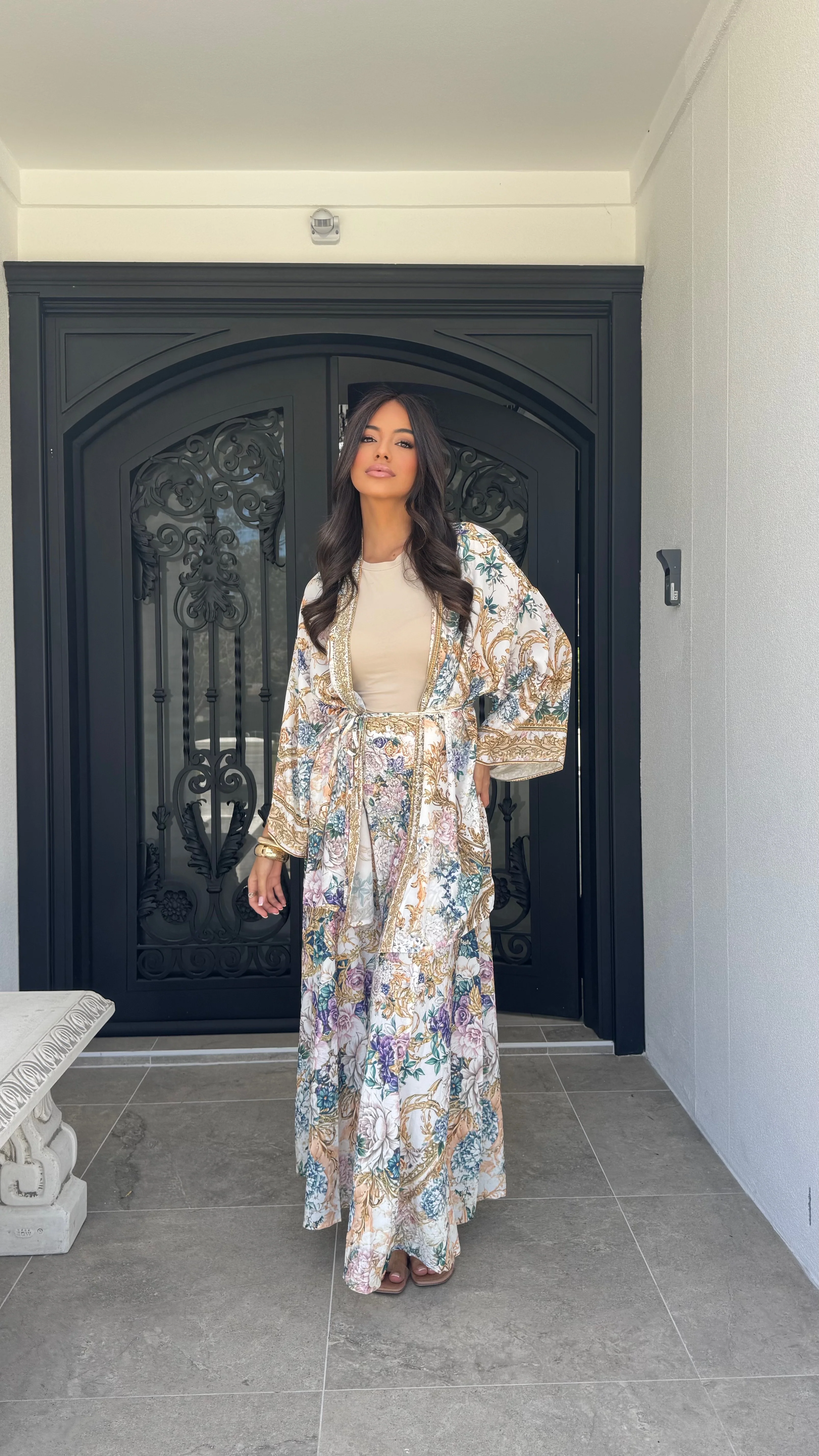 Garden embellished cape - Image 2