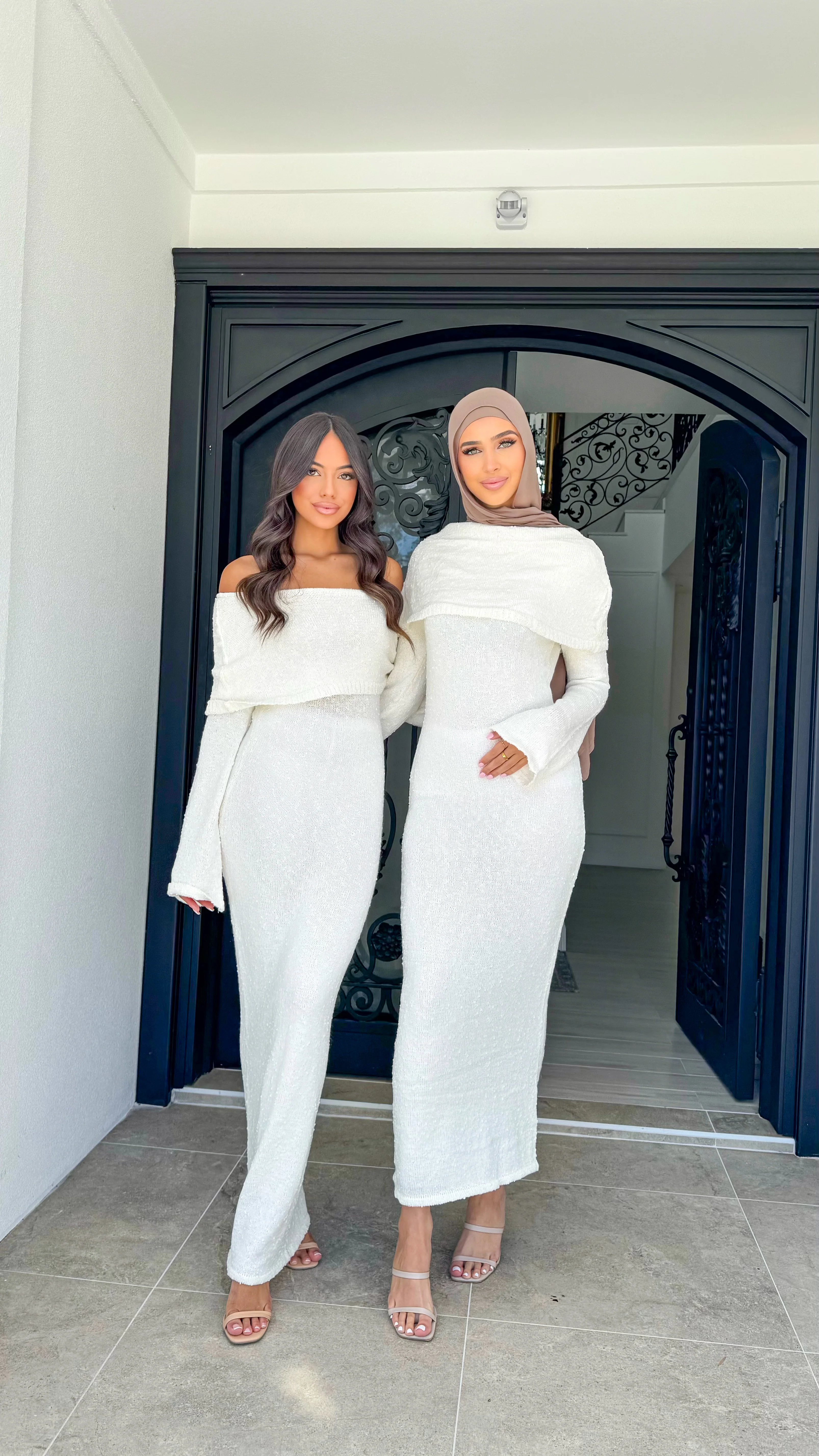 Glam off shoulder dress - Image 11