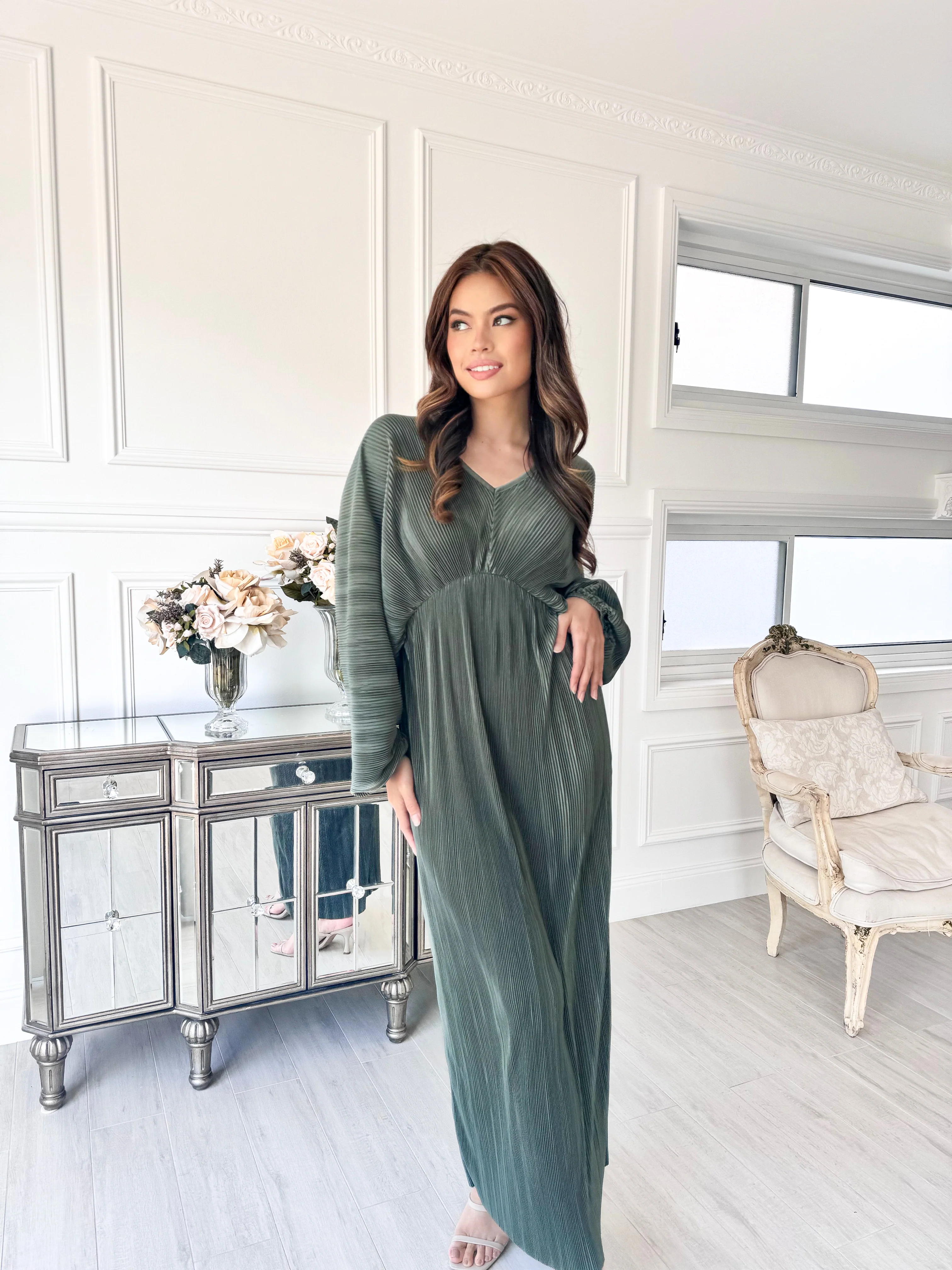 Lady Pleat Dress - Image 3