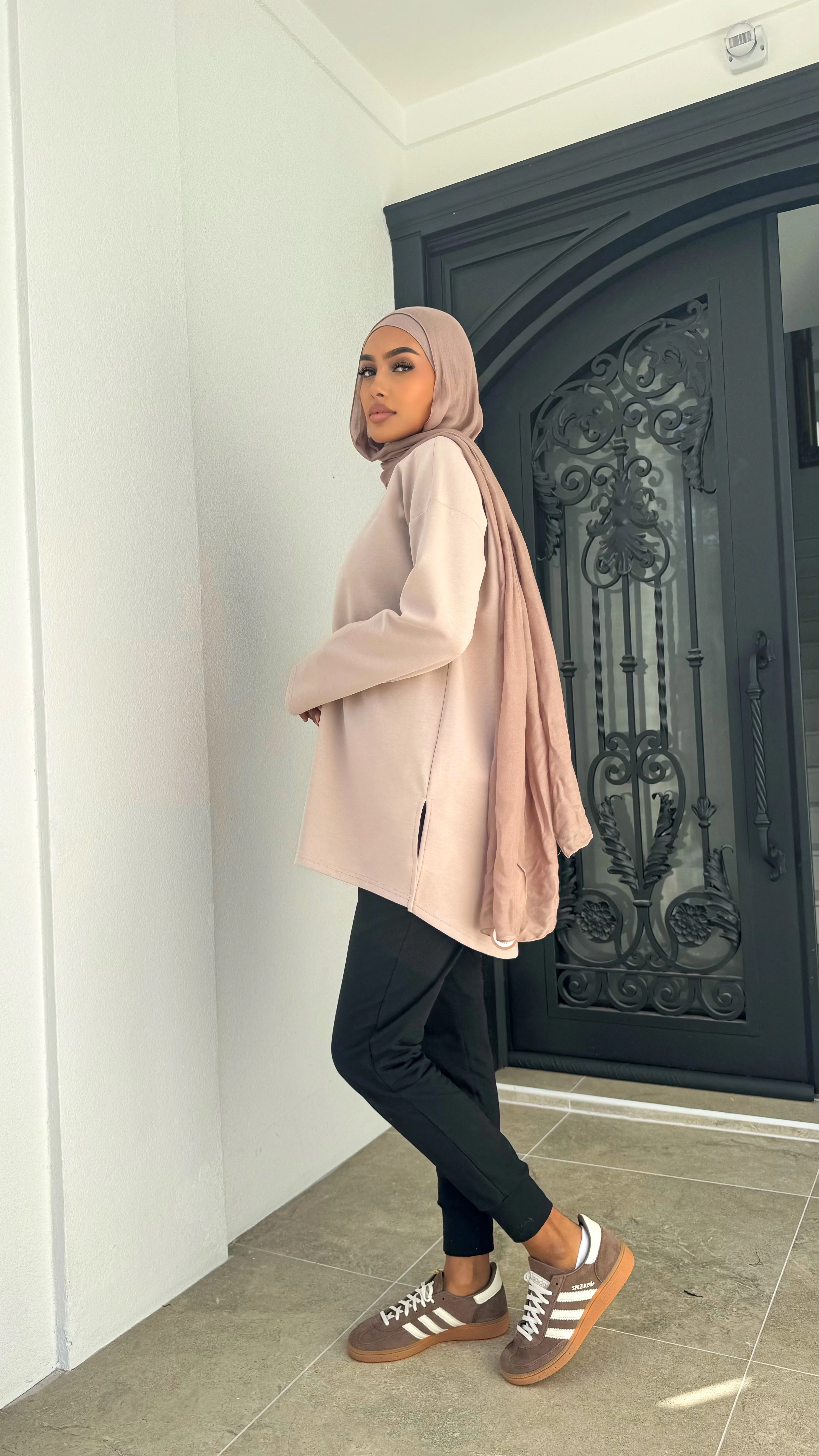 Leisure Sports Top - Image 12