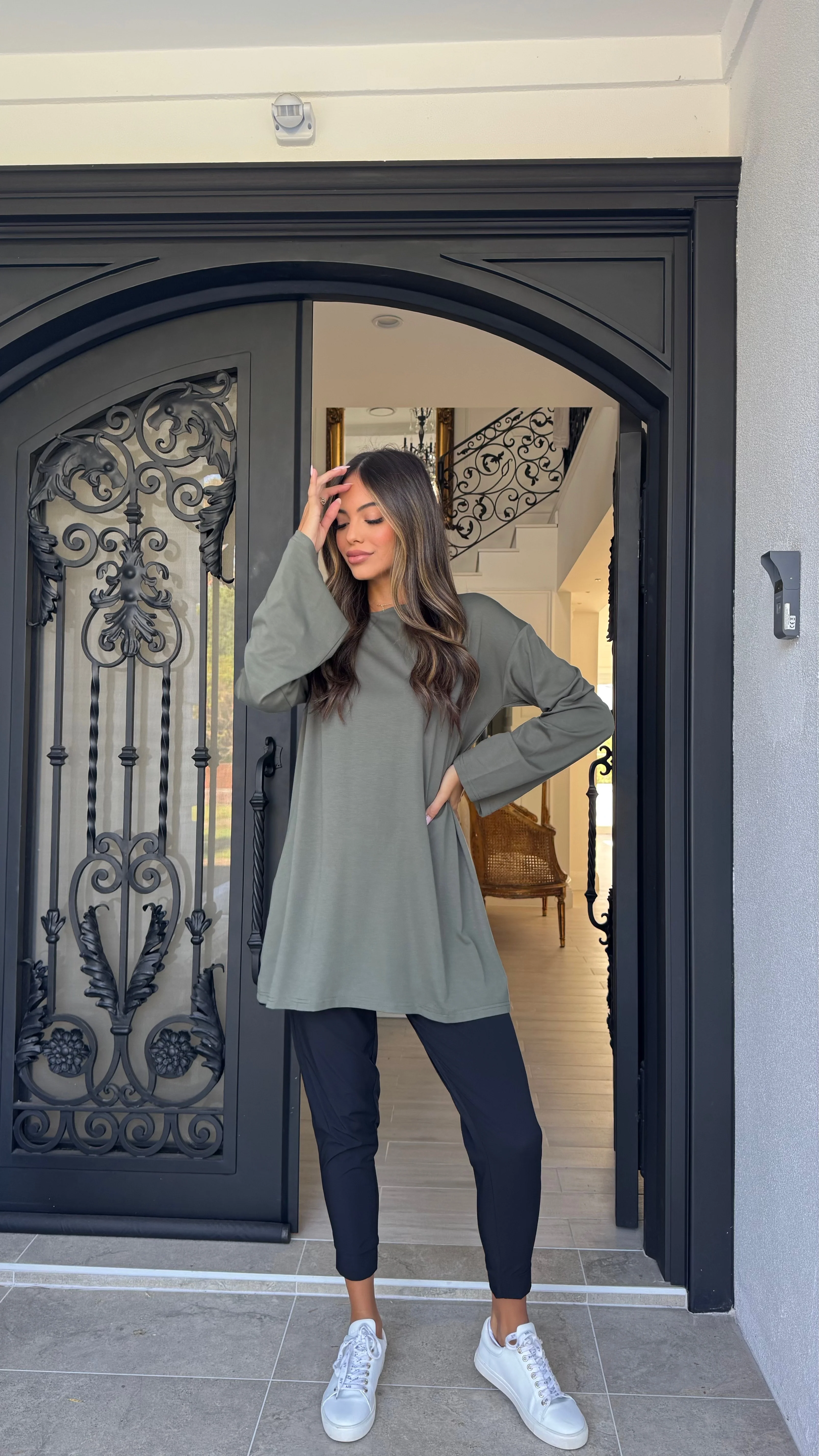 Longline bell sleeve Tee - Image 12