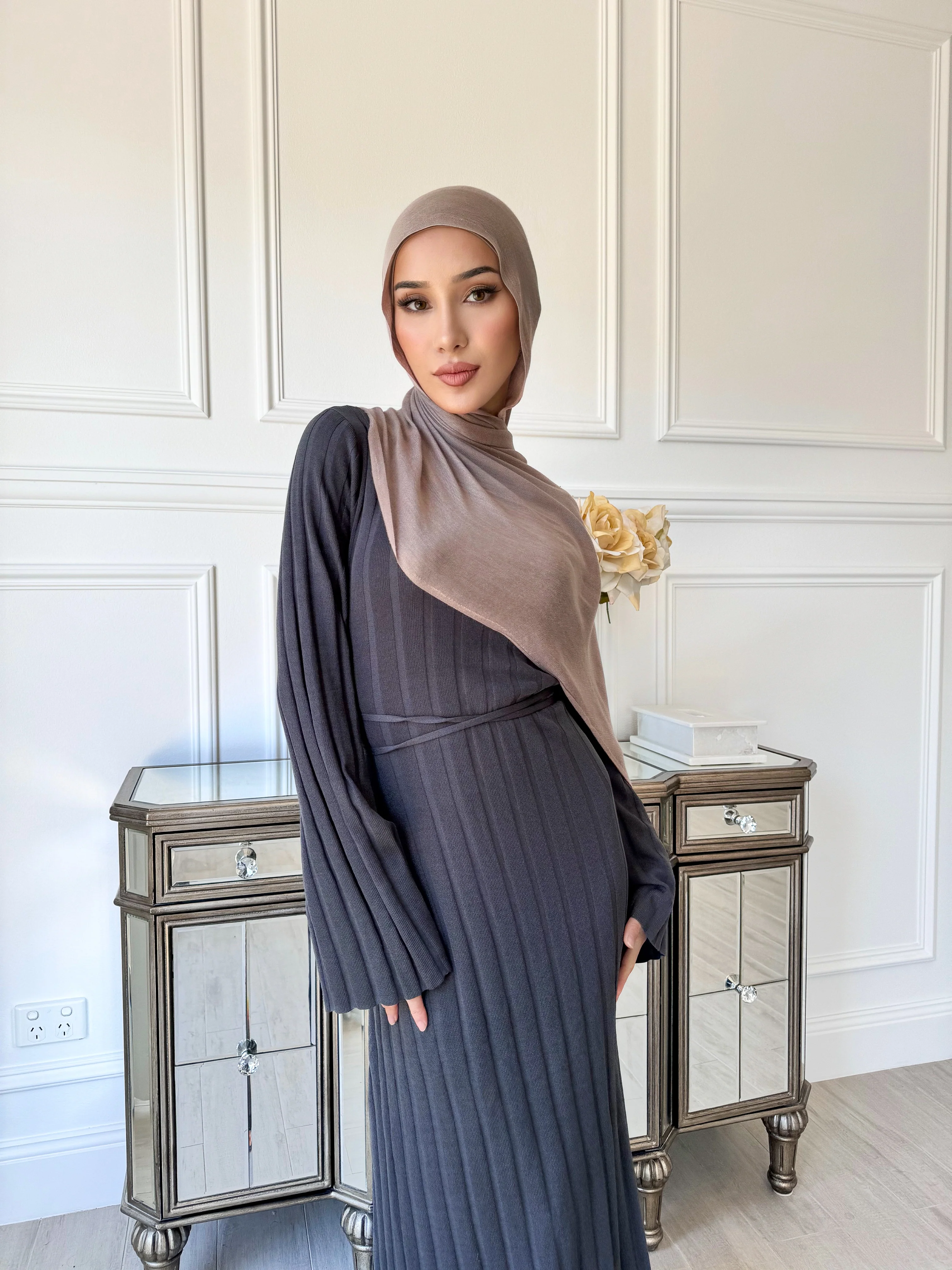 Miorah bell sleeve Dress - Image 24