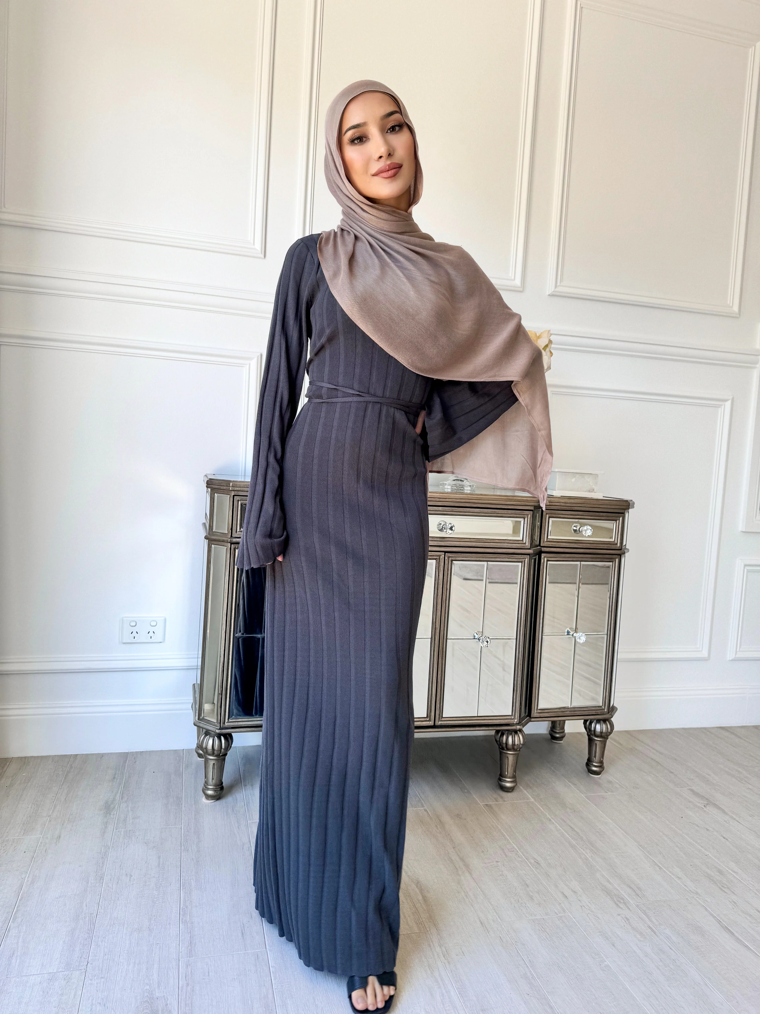 Miorah bell sleeve Dress - Image 25