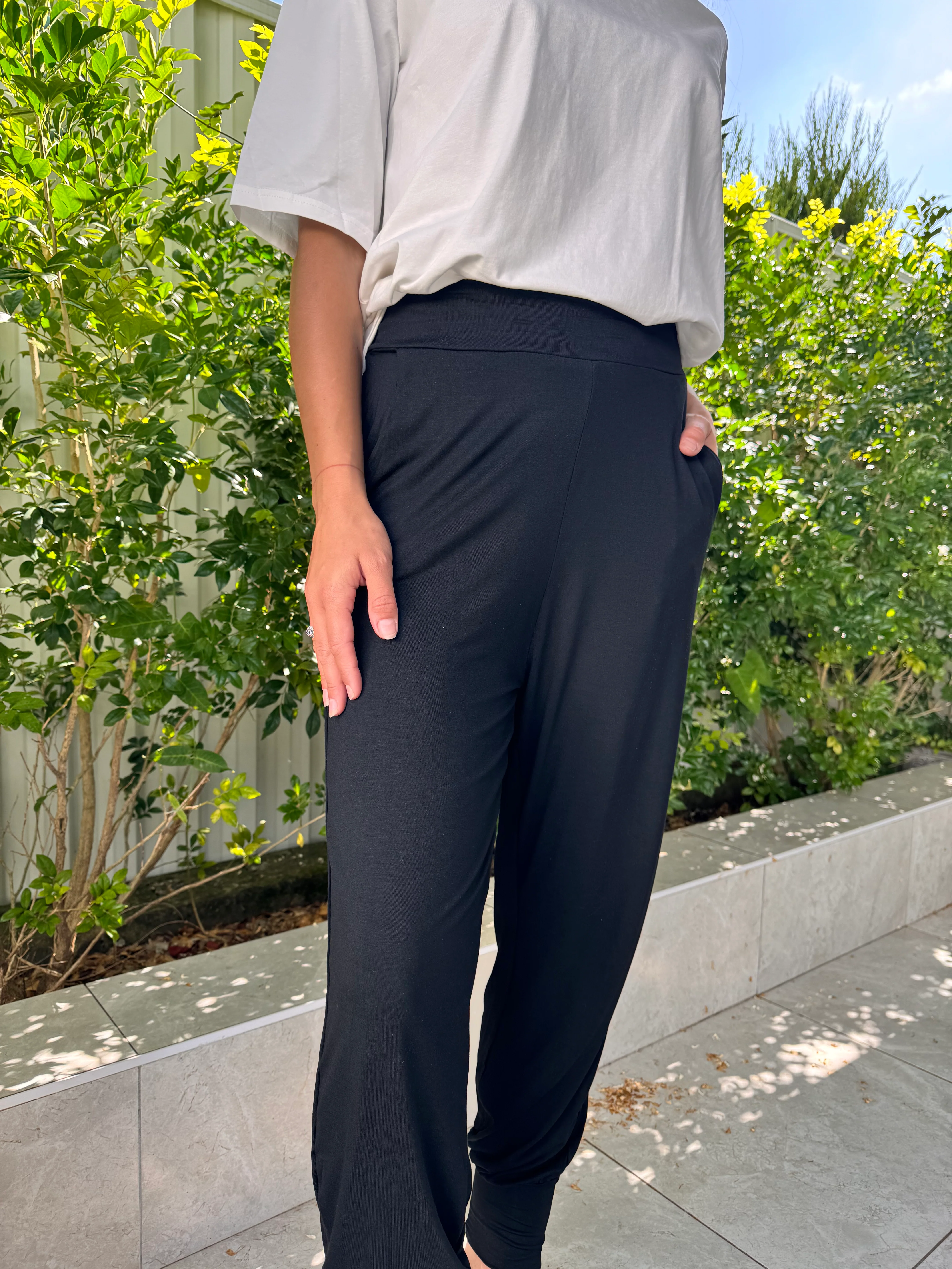Relaxed pant - Image 2