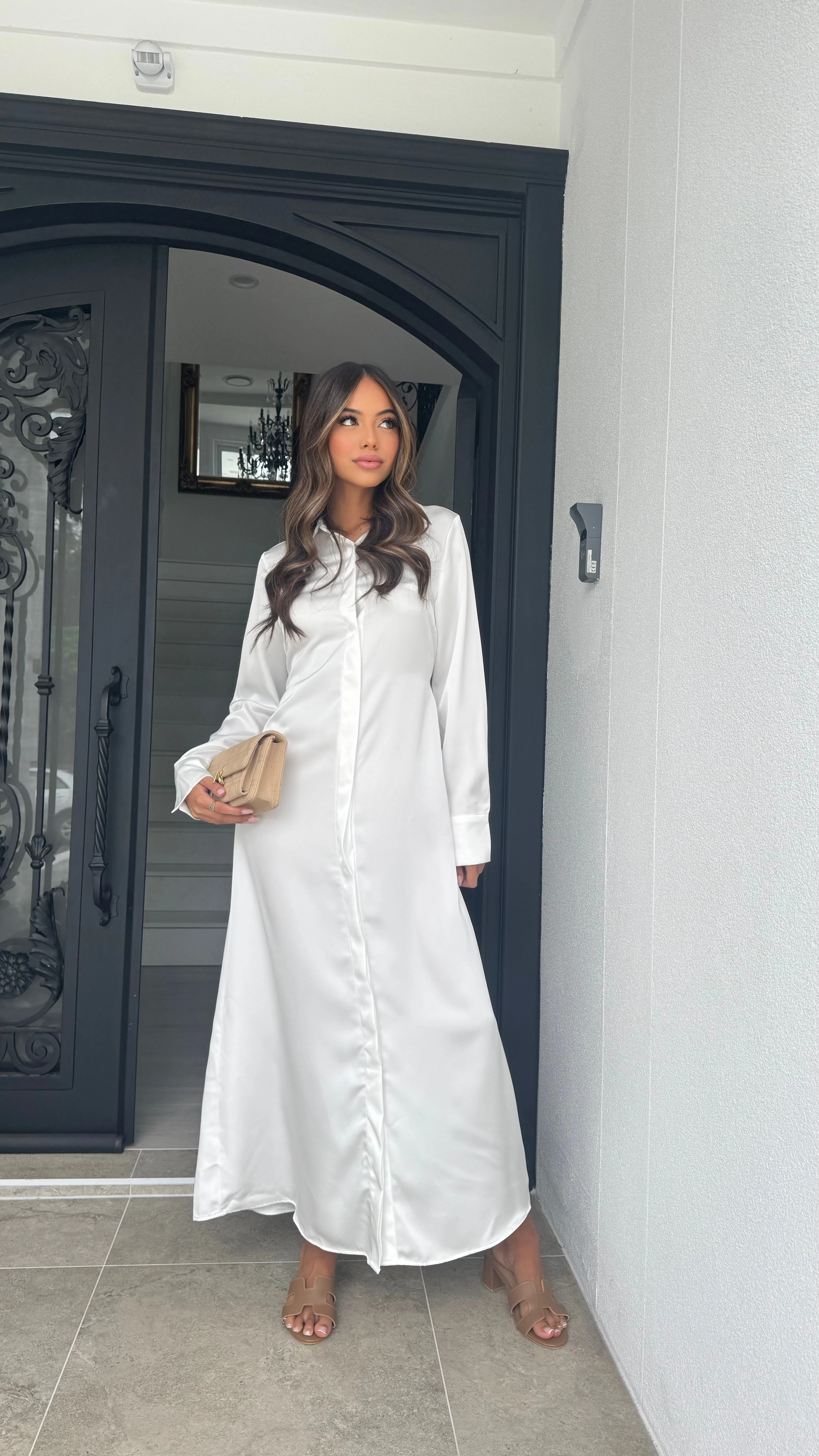Satin button Maxi - Image 2