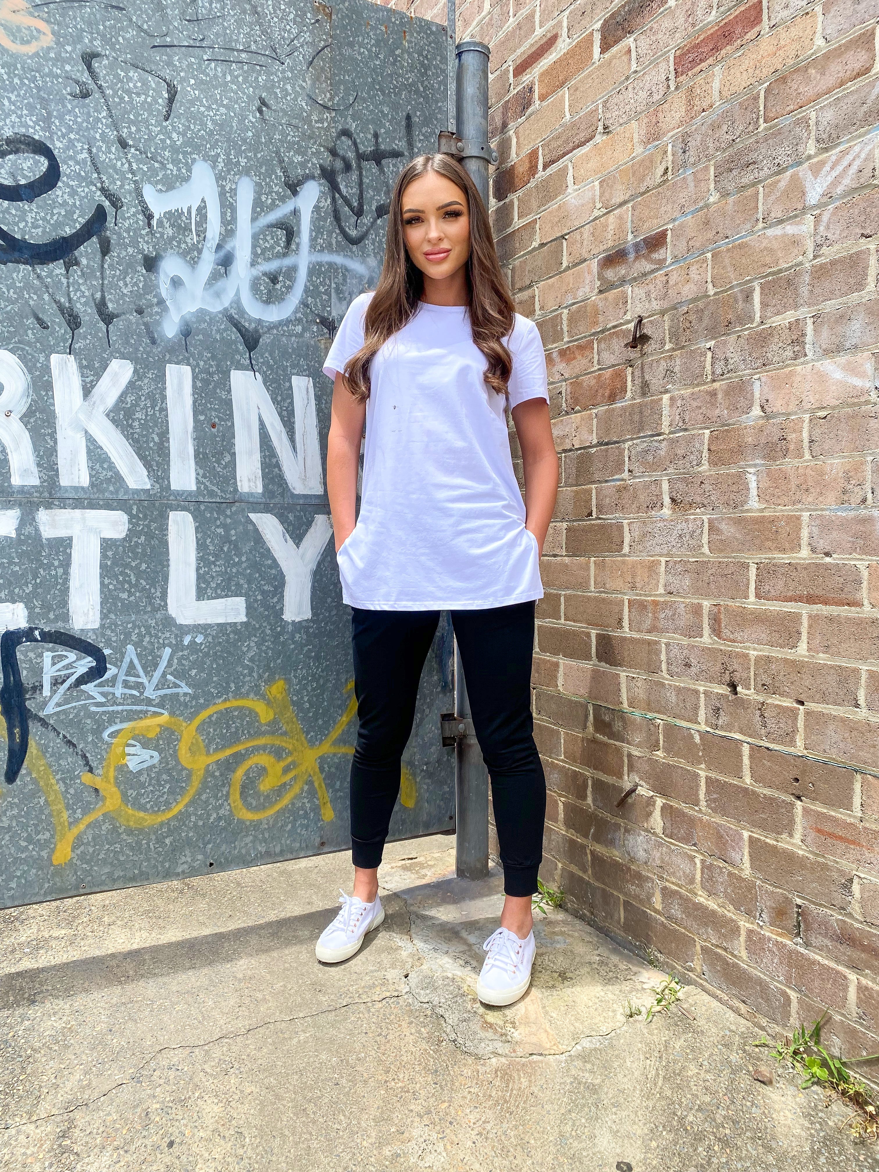 UC straight cut Tee - Image 7